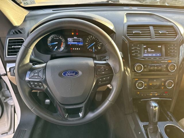 2017 Ford Explorer Base