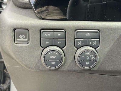 2023 Chevrolet Silverado 1500 4WD Crew Cab Short Bed RST