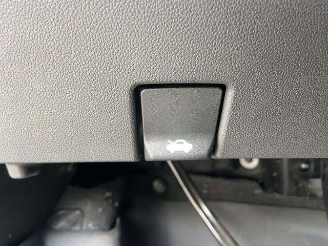 2023 Chevrolet Silverado 1500 4WD Crew Cab Short Bed RST
