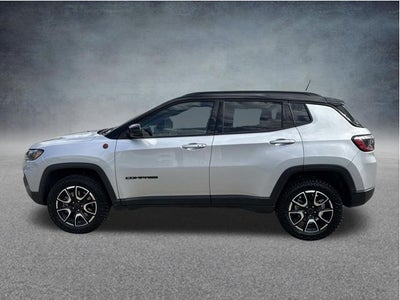 2025 Jeep Compass Trailhawk 4x4