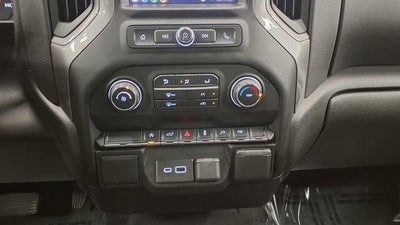 2021 Chevrolet Silverado 1500 2WD Crew Cab Short Bed Custom