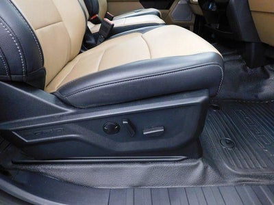 2025 Ford F-450SD Lariat DRW