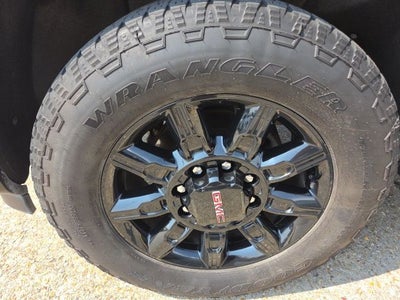 2024 GMC Sierra 2500HD AT4