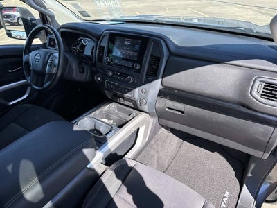 2024 Nissan Titan SV