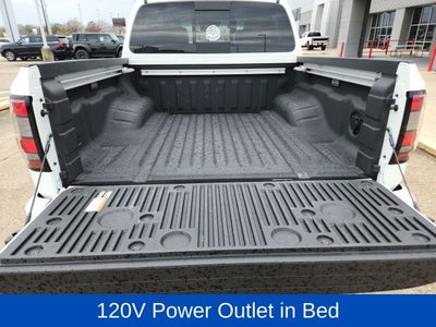 2025 Nissan Frontier SV