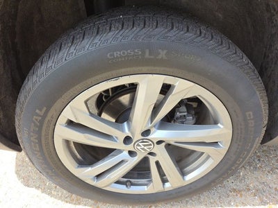 2024 Volkswagen Atlas Cross Sport 2.0T SEL R-Line
