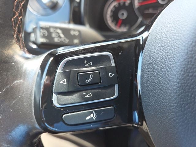 2016 Volkswagen Beetle 1.8T Classic