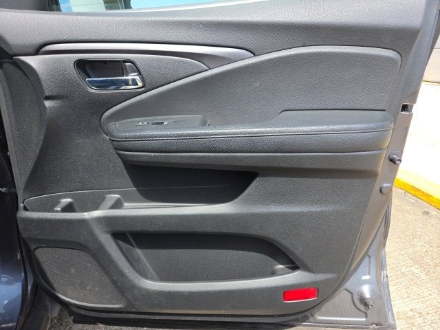 2016 Honda Pilot EX-L w/Navigation
