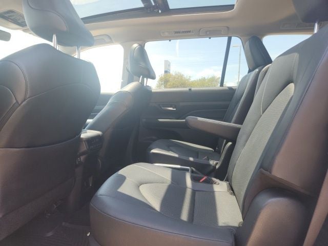 2025 Toyota Grand Highlander XLE