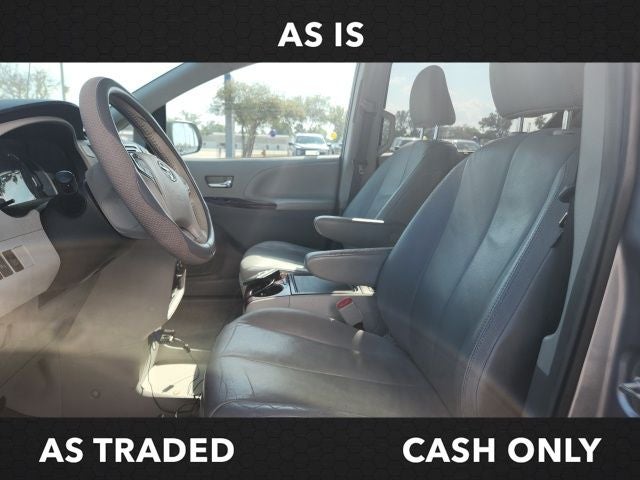 2013 Toyota Sienna XLE