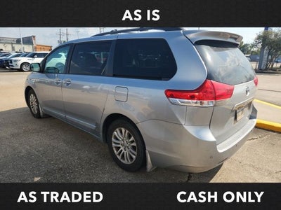2013 Toyota Sienna XLE