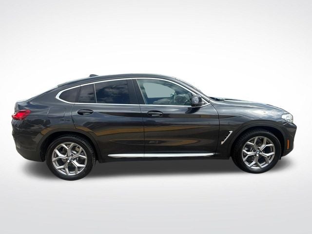 2022 BMW X4 xDrive30i