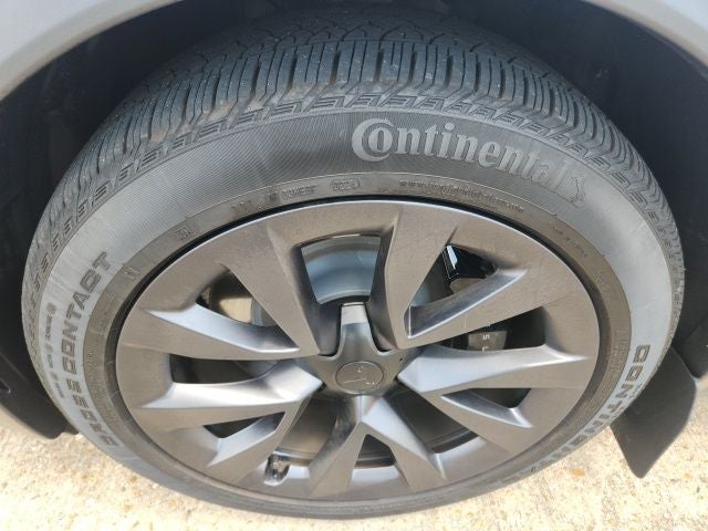 2024 Tesla Model X Base