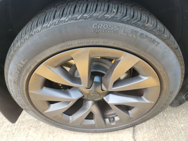 2024 Tesla Model X Base