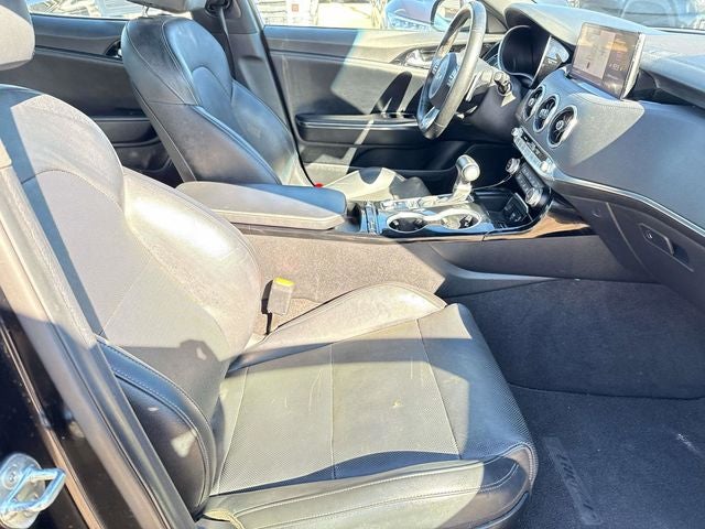 2022 Kia Stinger GT-Line