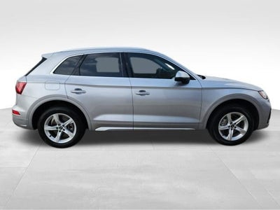 2023 Audi Q5 40 Premium quattro