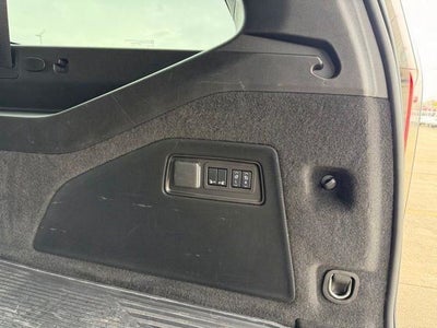 2024 Cadillac Escalade ESV Luxury