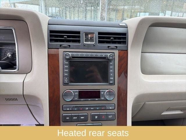 2012 Lincoln Navigator Base