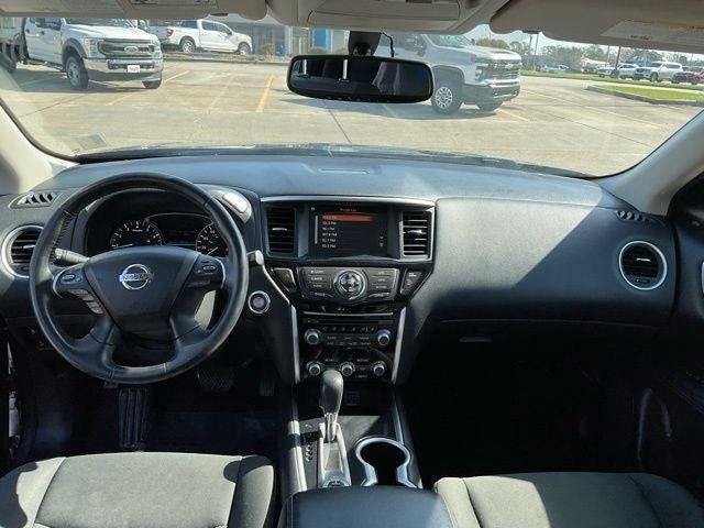 2020 Nissan Pathfinder SV