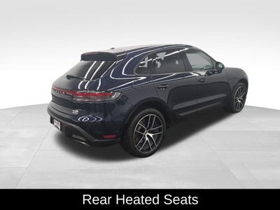 2023 Porsche Macan Base