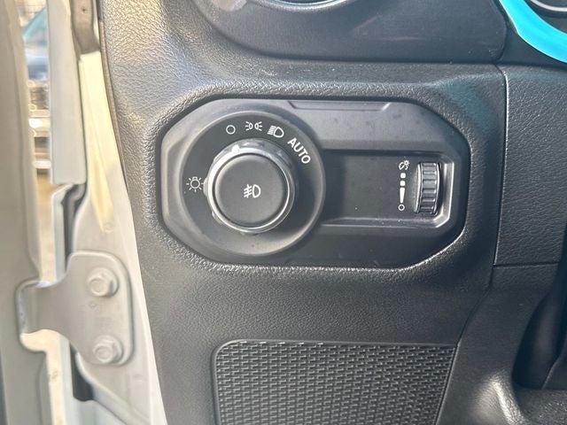 2023 Jeep Wrangler Altitude