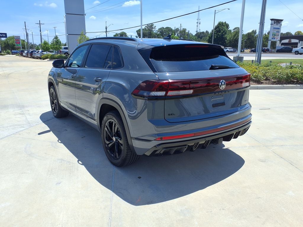 2025 Volkswagen Atlas Cross Sport 2.0T SEL R-Line Black