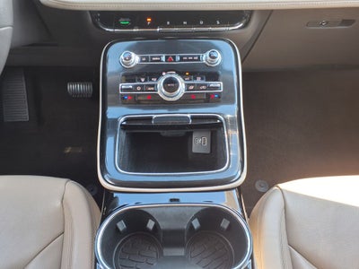 2022 Lincoln Nautilus Standard