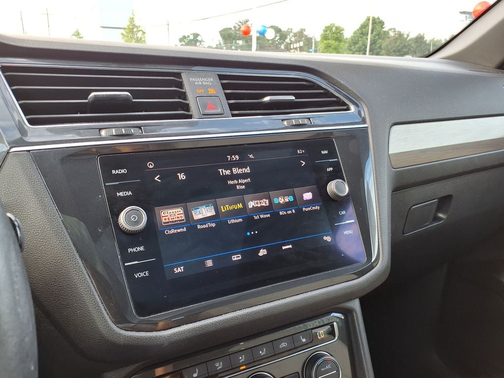 2019 Volkswagen Tiguan 2.0T SEL R-Line