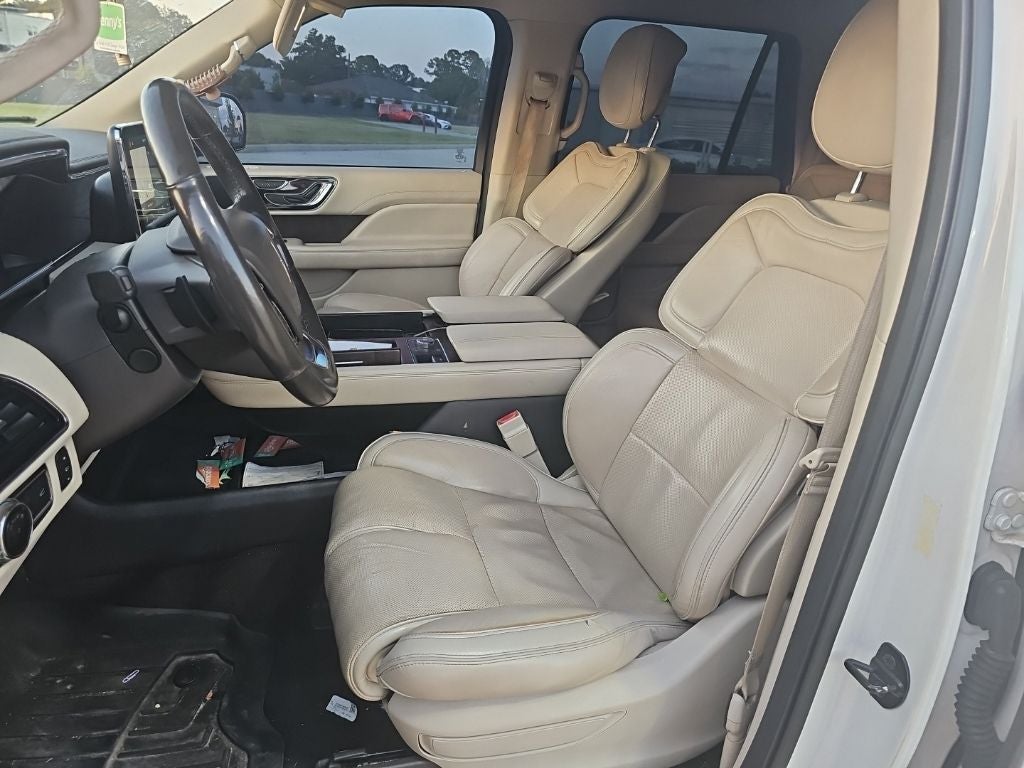 2019 Lincoln Navigator L Select