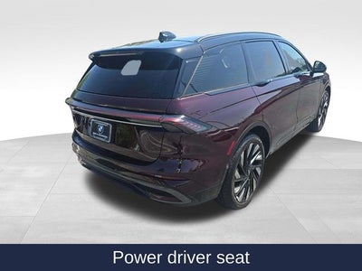 2025 Lincoln Nautilus Reserve