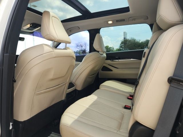 2023 INFINITI QX60 PURE