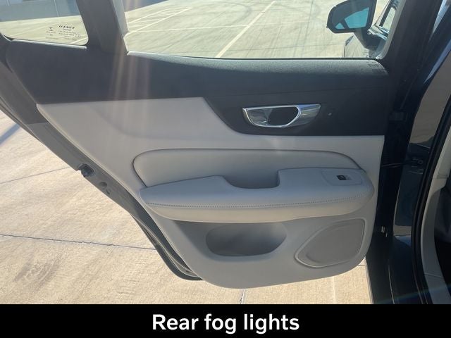 2023 Volvo S60 B5 Plus Dark Theme