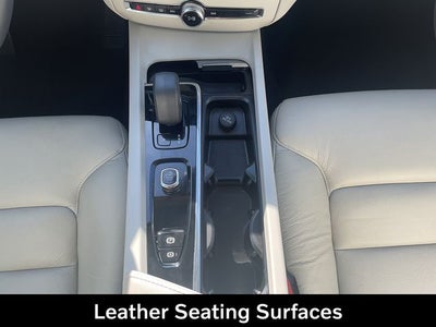 2023 Volvo S60 B5 Plus Dark Theme