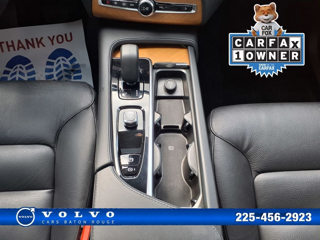 2024 Volvo XC90 B6 Plus Bright Theme 6-Seater