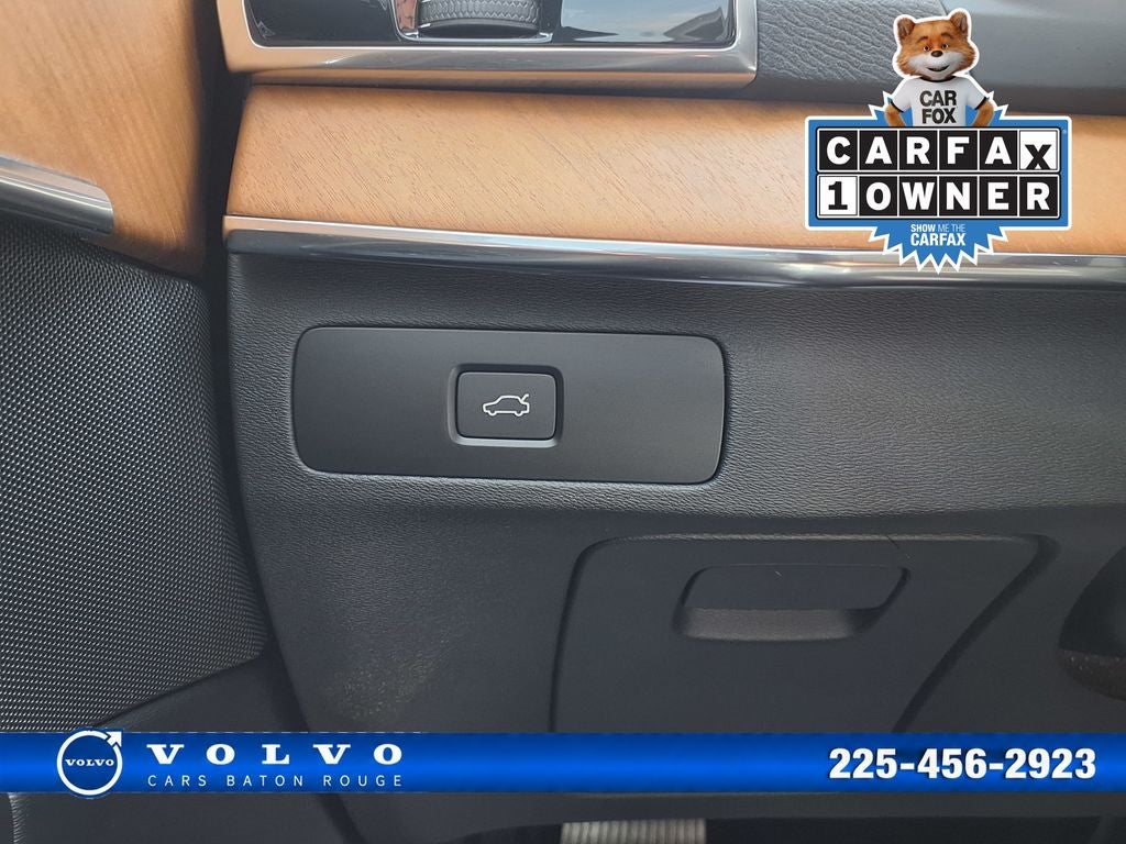 2024 Volvo XC90 B6 Plus Bright Theme 6-Seater