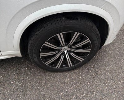 2025 Volvo XC90 B6 Plus 6-Seater
