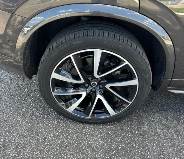 2023 Volvo XC90 B6 Plus 7-Seater
