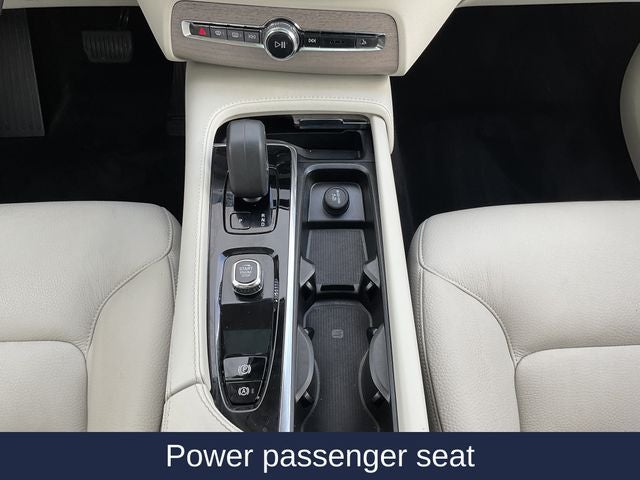 2023 Volvo XC90 B6 Plus 7-Seater