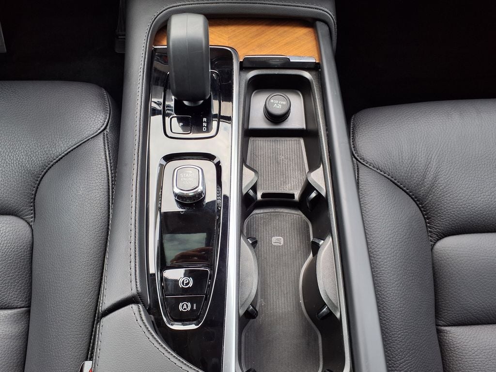 2023 Volvo XC90 B6 Plus 7-Seater