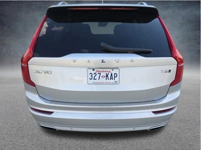 2018 Volvo XC90 T6 Momentum