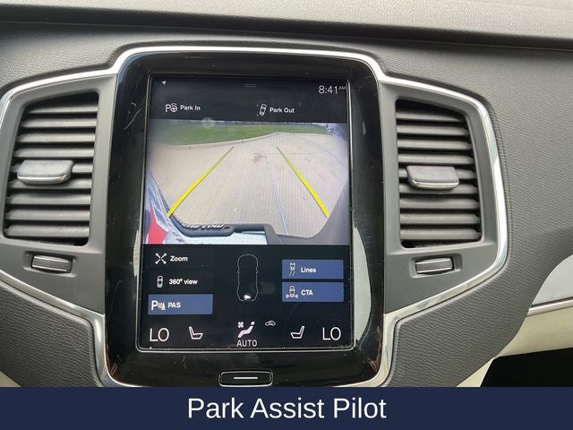 2018 Volvo XC90 T6 Momentum