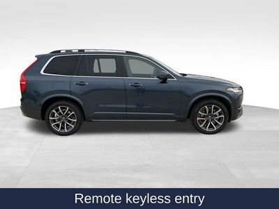 2018 Volvo XC90 T6 Momentum