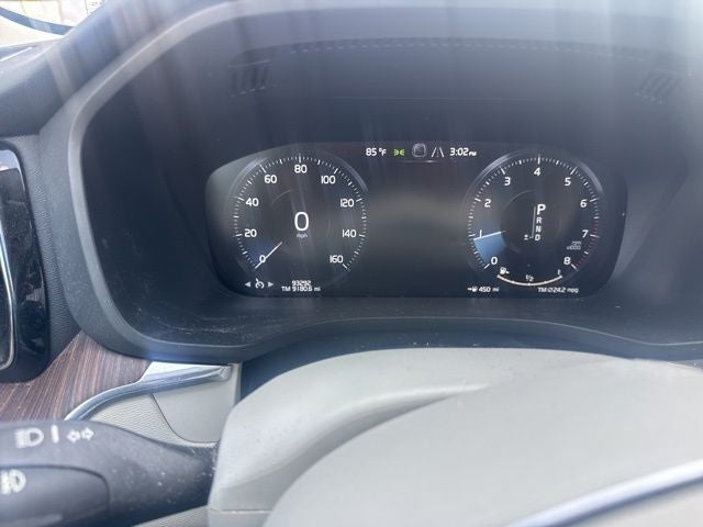 2021 Volvo XC60 T6 Momentum