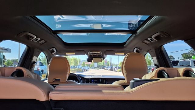 2020 Volvo XC60 T6 Momentum