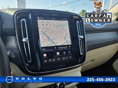 2023 Volvo XC40 B4 Plus Bright Theme