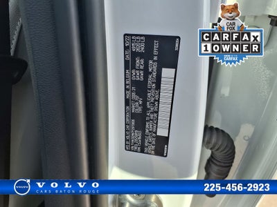 2023 Volvo XC40 B4 Plus Bright Theme