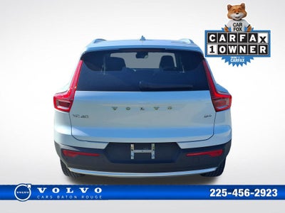 2023 Volvo XC40 B4 Plus Bright Theme