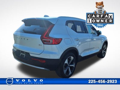 2023 Volvo XC40 B4 Plus Bright Theme