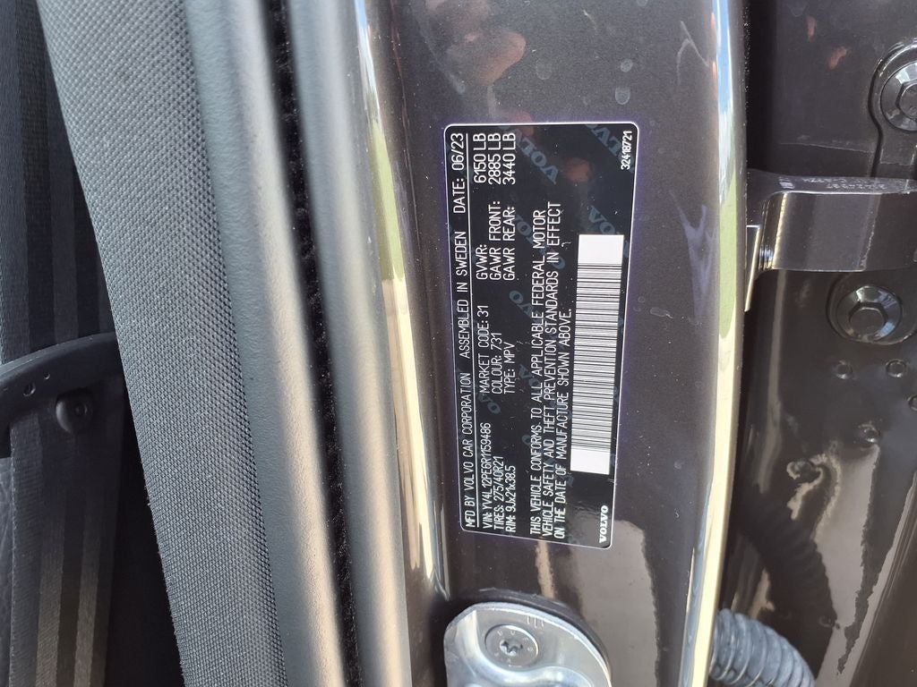 2024 Volvo XC90 B5 Plus