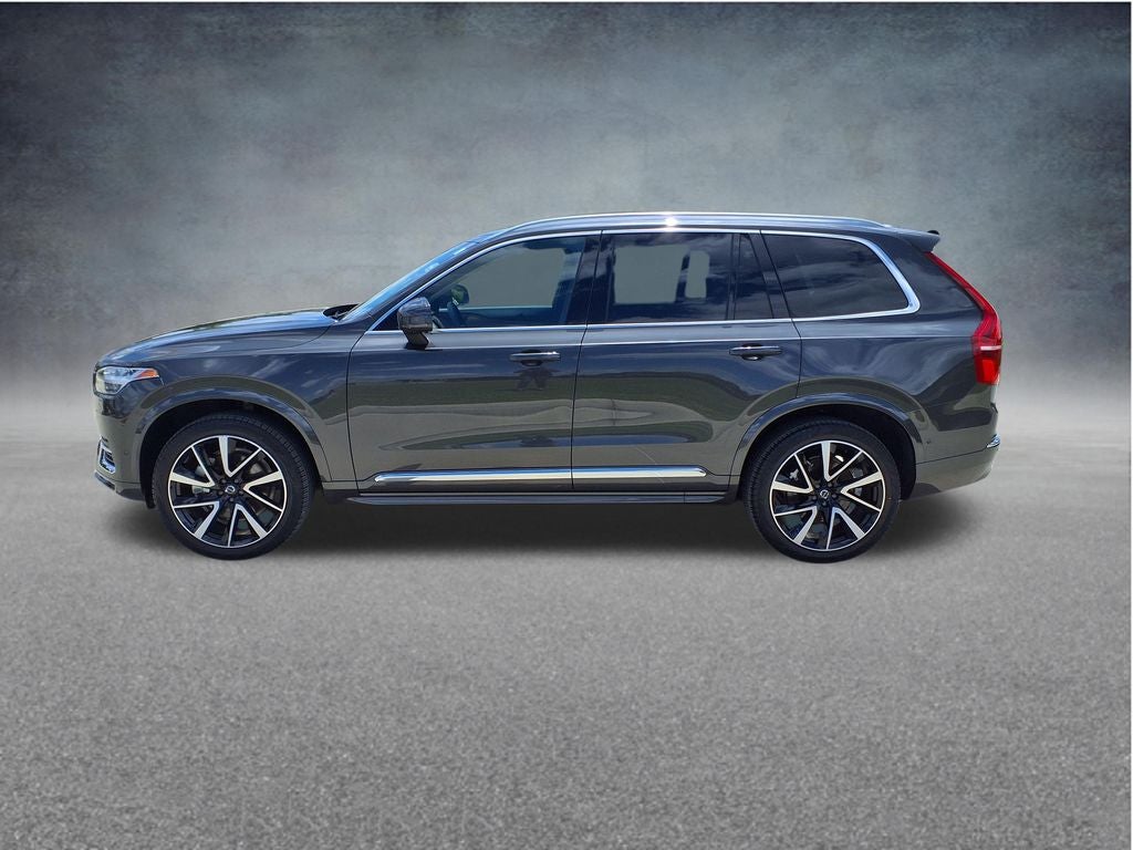 2024 Volvo XC90 B5 Plus